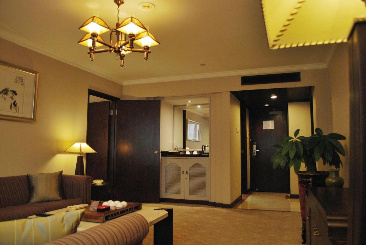 Zhongshan International Hotel Kültér fotó